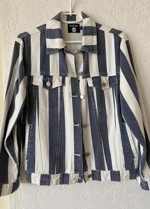 Джинсовая куртка boohoo