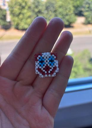 Фигурка клоуна из бисера