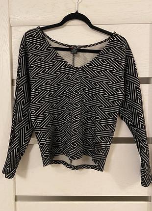 Кофта чорно-біла castro xs