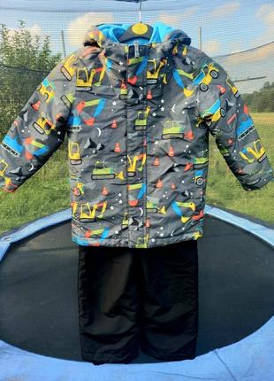 Зимовий  костюм  трійка від children рlease 4t 5t.