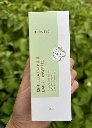 Заспокійливий сонцезахисний крем із центеллою iunik centella calming daily sunscreen spf 50+ pa++++