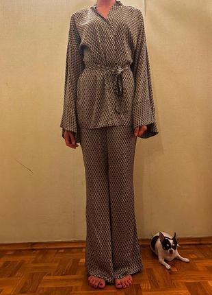 Костюм-піжама з шовку armani s