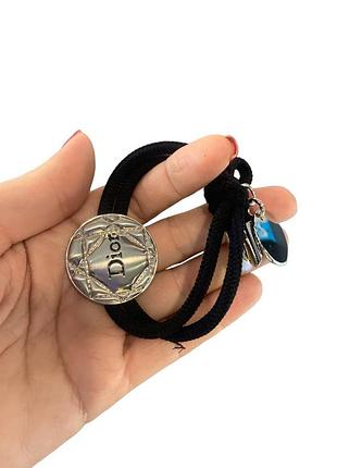 Гумка для волосся діор чорна з логотипом у посрібленні