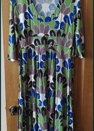 Трикотажное платье wallis 16 р.