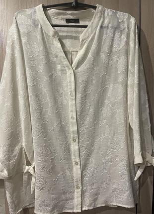Хорошая легкая блузка кремового цвета