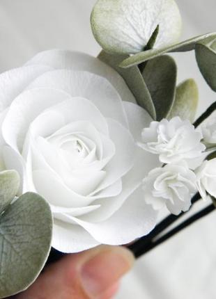 Шпильки для волосся з білими квітами та евкаліптом набір шпильок 6 шт3 фото