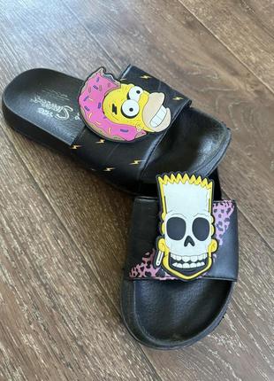 Шльопанці cropp