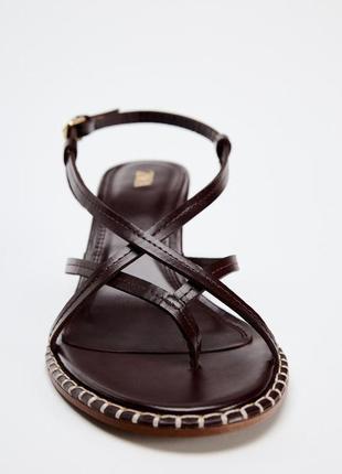 Кожаные босоножки zara 35-425 фото