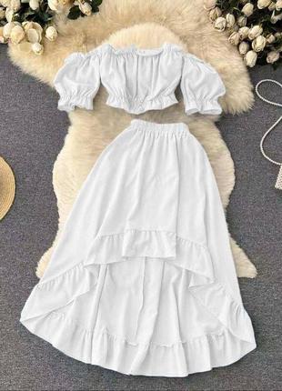 Неймовірно гарний костюм ❤️