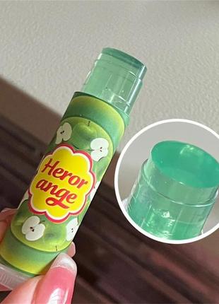 Бальзам для губ "яблуко"