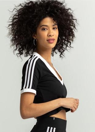 Кроп-топ adidas,футболка вкорочена