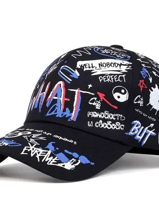 Кепка / бейсболка с граффити