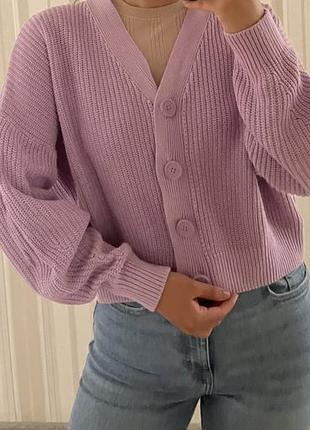Жіночий кардиган