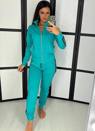 Новий сезон, спортивний костюм камні, стрази