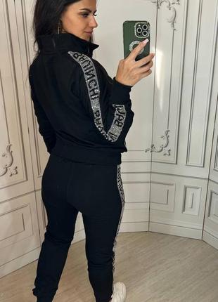 Новий сезон, спортивний костюм камні, стрази