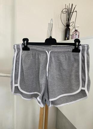 Новые шорты primark