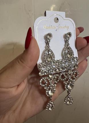 Сережки, серьги, нарядні сережки, святкові , камені, каміння
