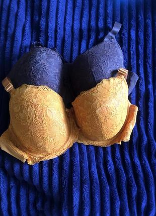 Бюстгалтер