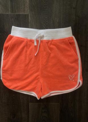 Шорти