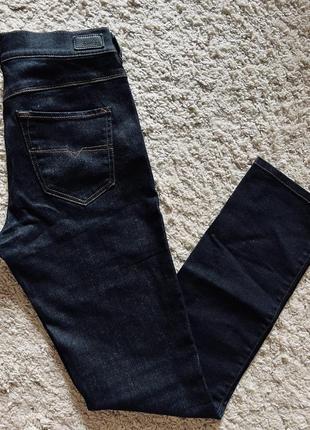 Джинсы, штаны diesel оригинал бренд skinny классика без потертостей узкие джинсы размер s,m указан размер 29/34