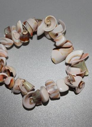 Браслет на руку