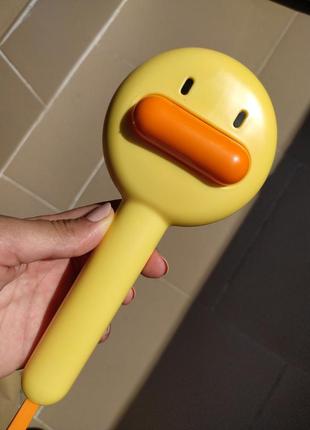 Щетка для вычесывания кота и собаки