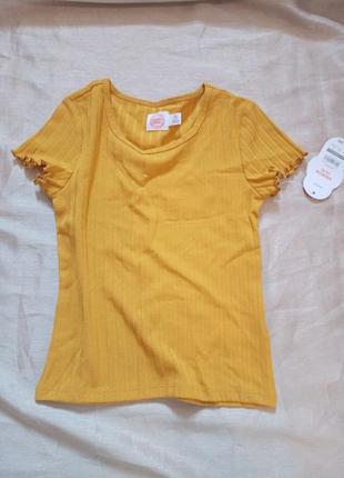 Футболка для девочки на 4-5 лет