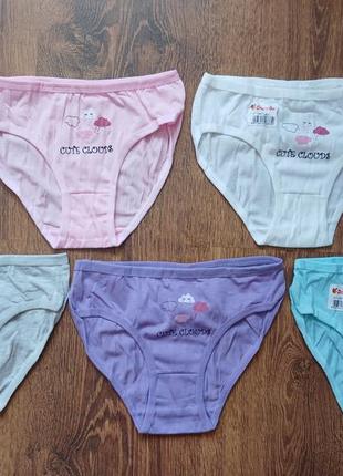 Трусики на дівчинку 4-5 років 2
