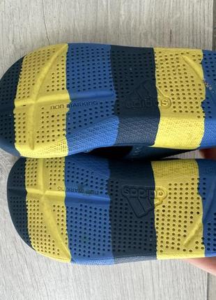 Сандалии adidas5 фото