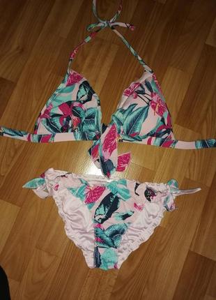 Красивый купальник 40-46р