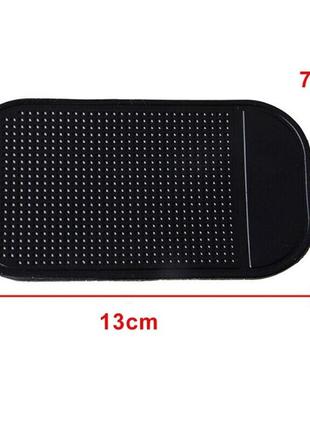 Антиковзний килимок для телефона в автомобіль (чорний)7 фото