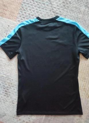 Спортивна футболка nike5 фото