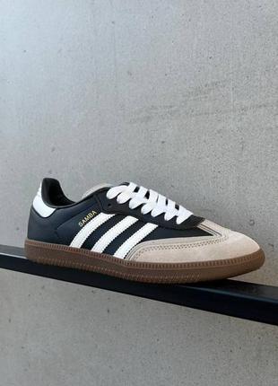 Кроссовки adidas orange