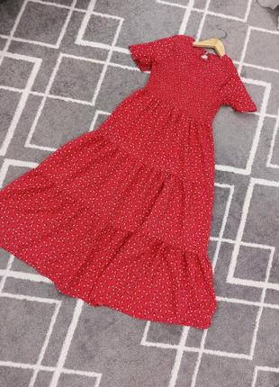 Красное длинное платье