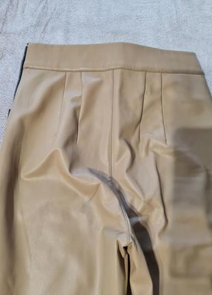 Pantalon simili cuir beige zara sale