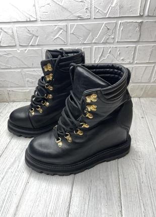 Крутые батальоны сникерсы moncler оригинальные