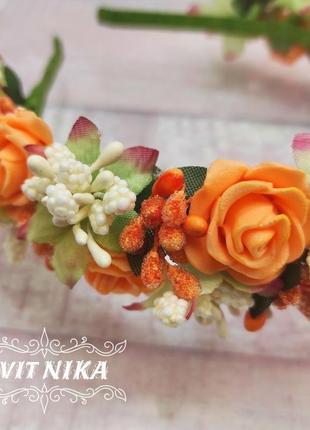 Веночек с розами в коралловом цвете.2 фото