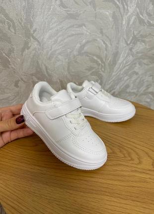 Детские кроссовки на мальчика