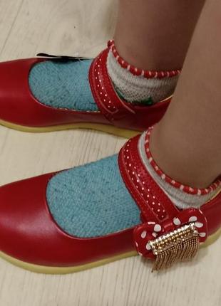 Туфлі для дівчинки розмір 26,27,28,29,30,31