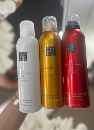 Пінки для душу rituals the ritual of sakura гель-пена для душа rituals the ritual of ayurveda shower gel