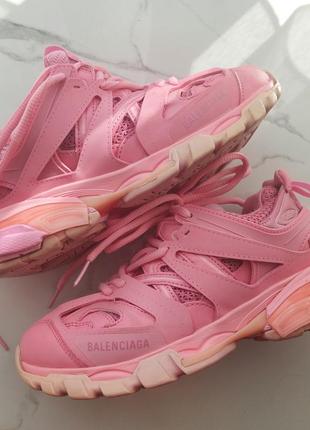 Рожеві кросівки balenciaga track