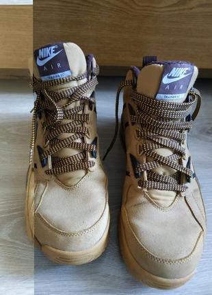 Nike 0.68 hard rubber deals