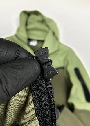 Nike tech fleece