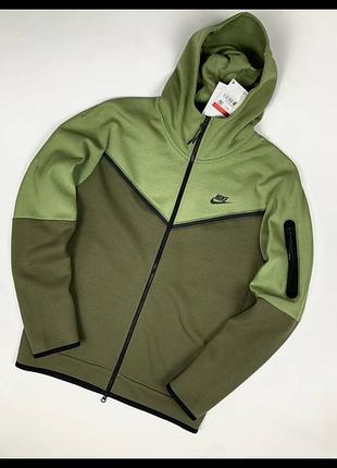 Nike tech fleece 5