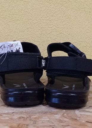 Сандалі чоловічі6 фото