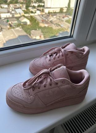 Кроссовки женские adidas forum bold