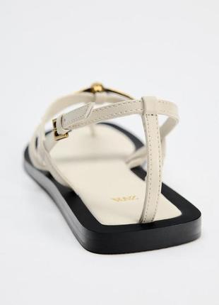 Сандалии женские белые с украшениями zara new3 фото