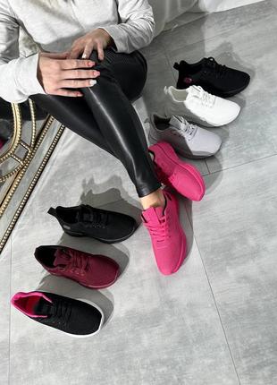 Жіночі рожеві кросівки текстильні9 фото