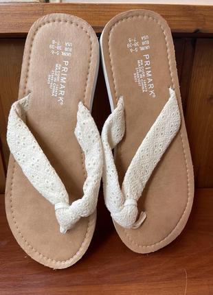 Ідеальні витончені вʼєтнамки прошва!!!