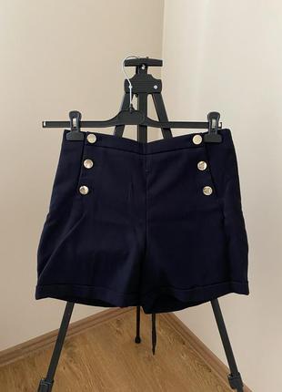 Шорти old money